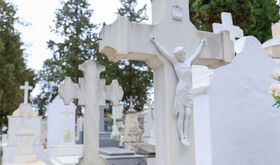 El Cementerio Municipal de Mrida inicia este mircoles el horario de verano 
