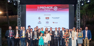 Ms de 200 personas asisten a la celebracin 18 Aniversaro y I Premios  Regiondigitalcom