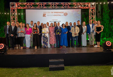 Más de 200 personas asisten a la entrega de IV Premios @ Regiondigital.com en Mérida