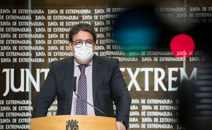 Extremadura podra haber pasado pico de la segunda ola pero vigila situacin 10 municipios