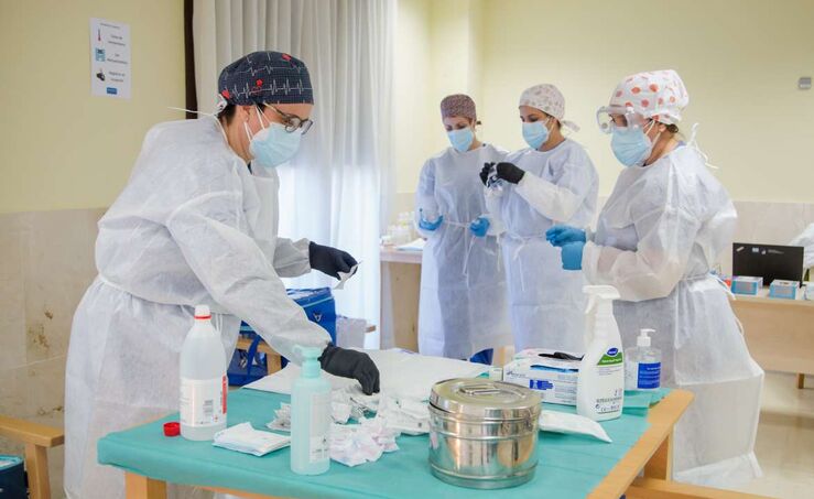 La primera fase de vacunacin concluir en Extremadura el 17 de enero