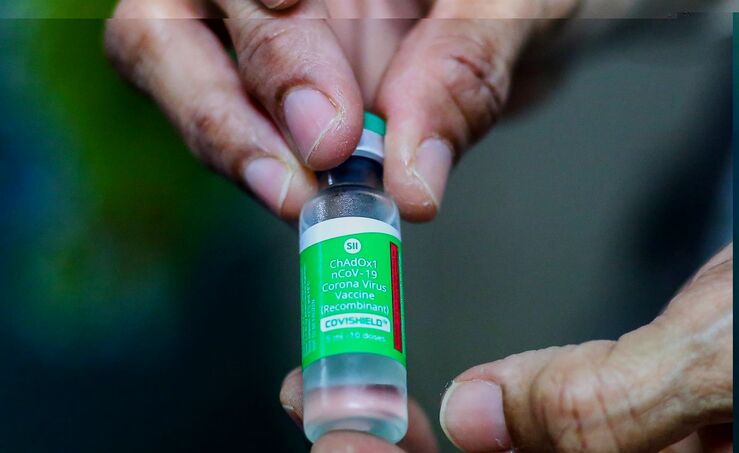LLegan las primeras 196800 dosis de la vacuna de AstraZeneca y Oxford a Espaa