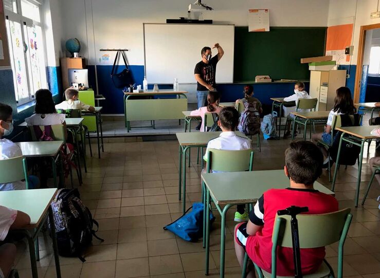 Una decena de aulas siguen con enseanza online en Extremadura el 009 de las existentes