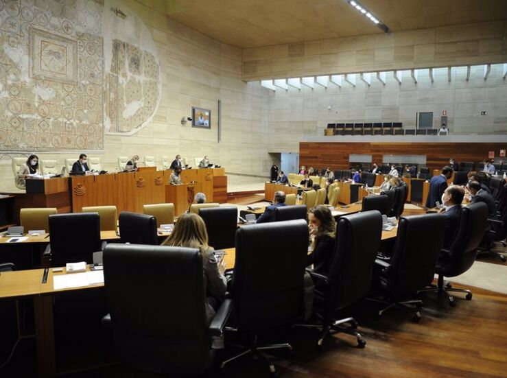 Unidas por Extremadura insta a asumir cuanto antes el Pacto Antitranfuguismo
