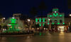 El Ayuntamiento de Mrida se ilumina de verde con motivo del Da Nacional de la Artritis