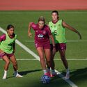 Seleccin femenina de ftbol inicia su concentracin para el partido en Almendralejo 