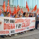 CCOO protesta ante el SES en Mrida para reclamar una mayor financiacin para la sanidad