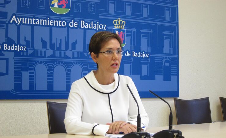 Mara Jos Solana presenta su renuncia al acta de concejal en el Ayuntamiento de Badajoz