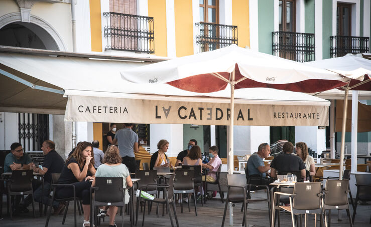 Extremadura es la segunda regin  con mayor porcentaje de poblacin con pauta completa