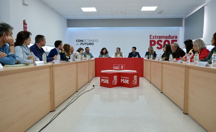 Vergeles designado presidente Grupo Socialista en la Asamblea y Piedad Alvarez portavoz