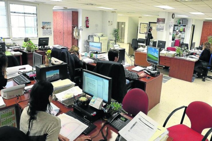 Subida salarial 05 para los 60000 empleados pblicos de Junta efectiva en nmina marzo