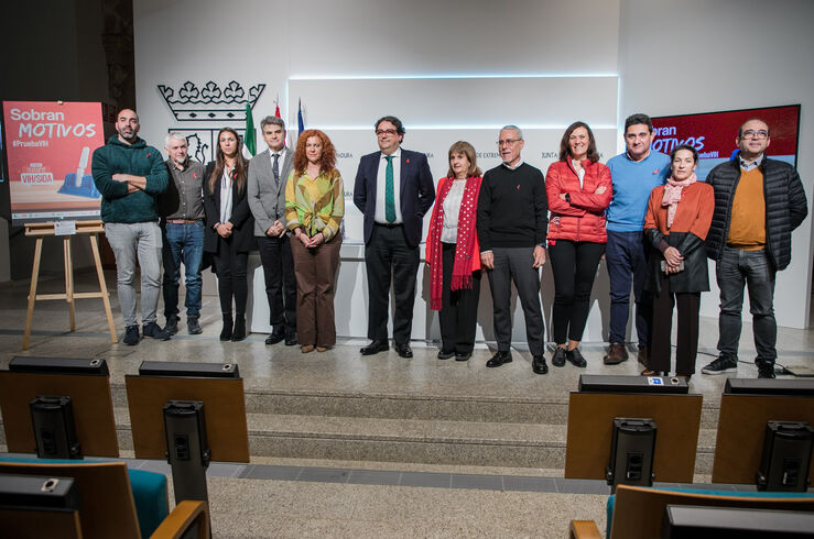 Extremadura registra 1390 personas con VIHSida de los que el 781 son hombres