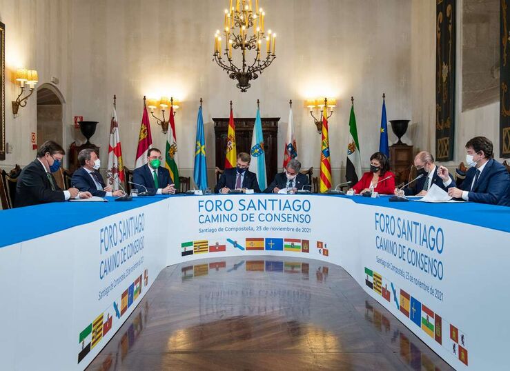 Declaracin conjunta de Cumbre de Santiago con 35 puntos sobre financiacin y despoblacin