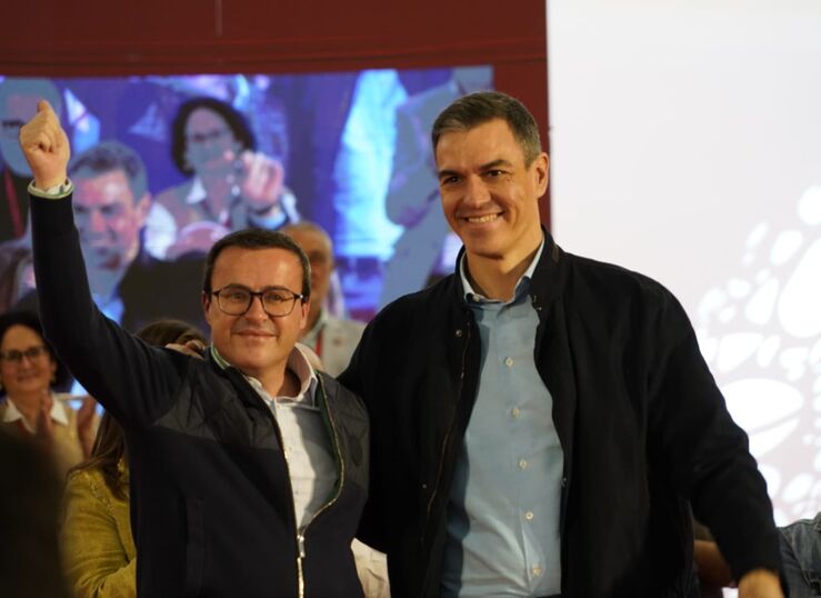Pedro Snchez traslada a Miguel Angel Gallardo todo el apoyo del PSOE federal