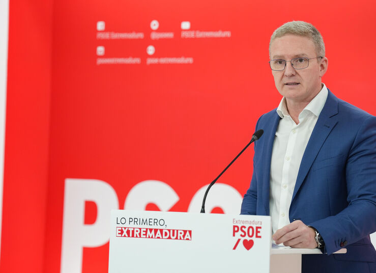 El PSOE reclama un pacto para blindar el parque de vivienda protegida en Extremadura