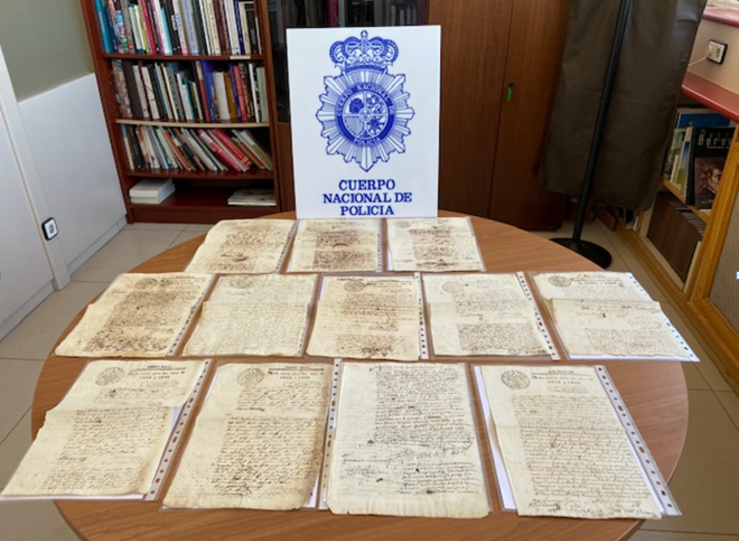 Recuperados en Badajoz 28 manuscritos de la poca del Virreinato de Per 