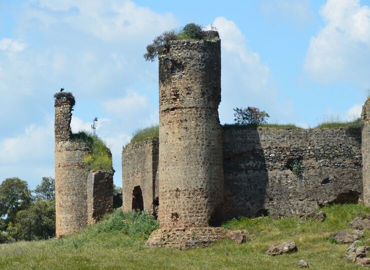 El Castillo de las Torres de Monesterio ingresa en la Lista Roja del Patrimonio