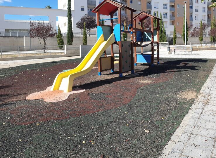 Ayuntamiento de Badajoz adjudica por 578904 euros renovacin de ocho parques infantiles