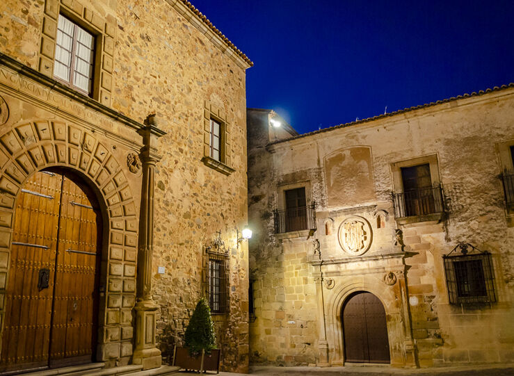 Celebra el Da de Extremadura en tu visita a Cceres