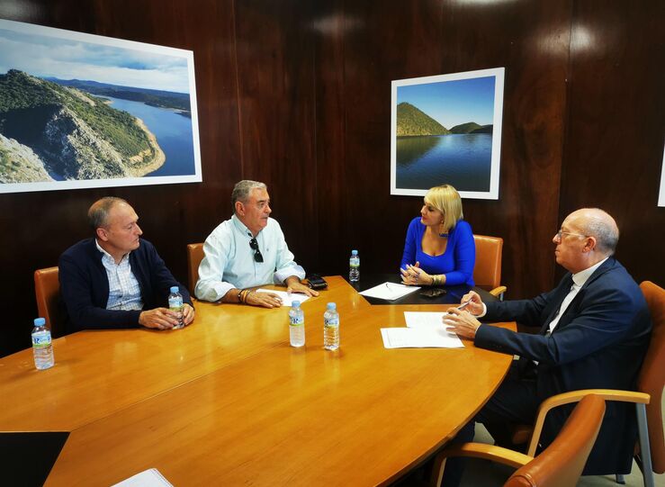 SGTEx pide a la Junta que cumpla pactos con empleados pblicos