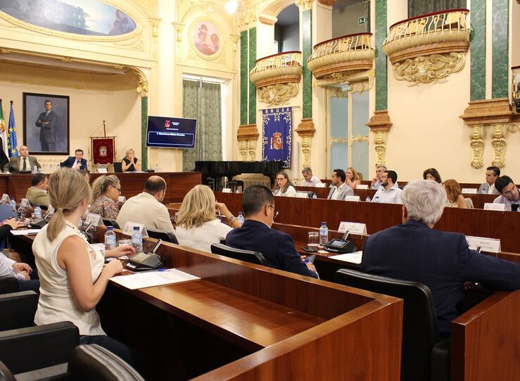 Miguel Angel Gallardo anuncia nuevo plan especial para los ayuntamientos de la provincia