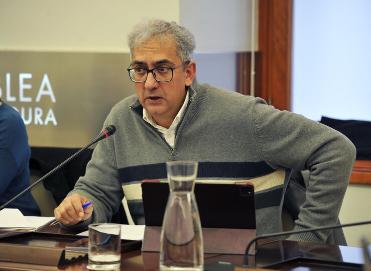 Coordinador de IU Extremadura entre los que apoyan la candidatura de Antonio Mallo 