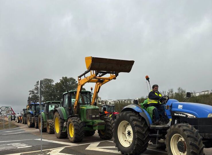 Las carreteras extremeas retoman normalidad tras finalizar las protestas de agricultores