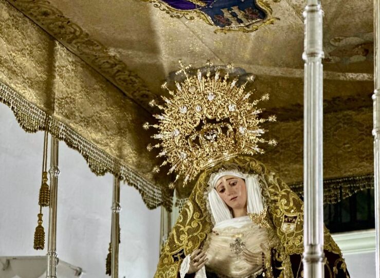 Las mujeres podrn vestir de nazarenas por primera vez en procesin Las Descalzas Badajoz