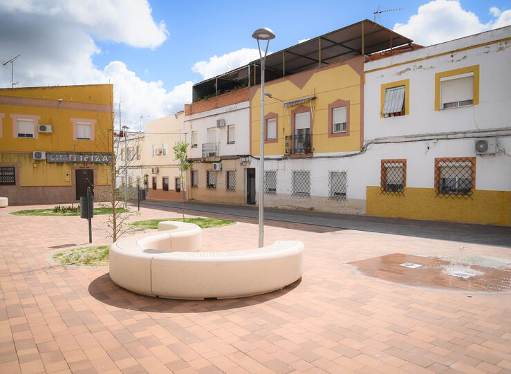 La Plaza de Santo ngel de Mrida en San Barlolom concluye su completa renovacin