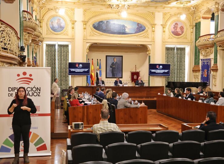 Diputacin de Badajoz celebrar pleno solicitado por el PP sobre actividad de pera Joven