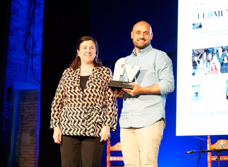 Andros Lozano gana el XXV Premio Nacional de Periodismo Francisco Valds de Don Benito