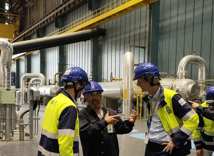 El presidente de la Diputacin de Cceres visita la Central Nuclear de Almaraz