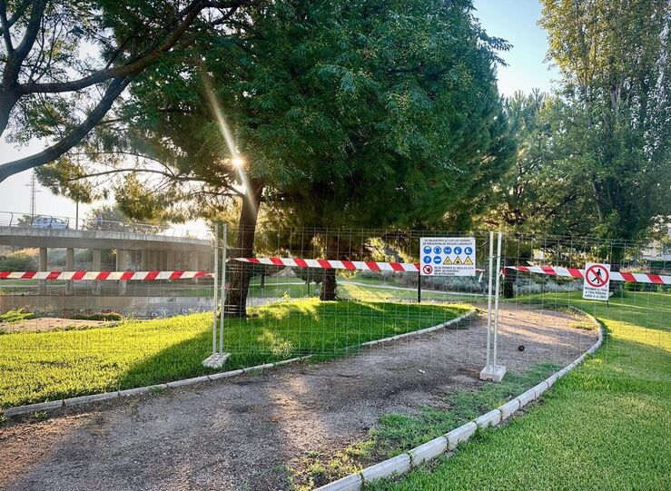 Obra de mejora de estacin bombeo de aguas residuales en el Rivillas en Badajoz en marcha