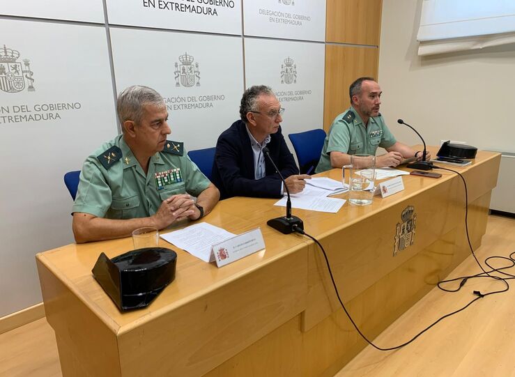 Presentada campaa de Guardia Civil por campaa de la aceituna en la provincia de Badajoz