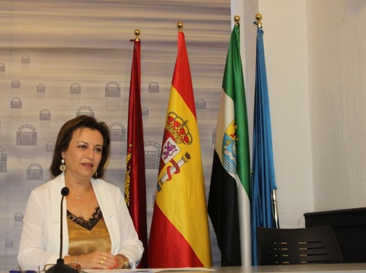 Ayuntamiento Mrida replica al PP que Programa Atencin a Familias nunca se ha suspendido