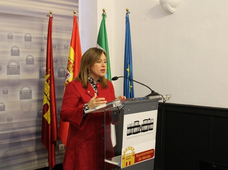 Ayuntamiento Mrida recibe 23250 euros del IMEX para proyectos contra violencia de gnero