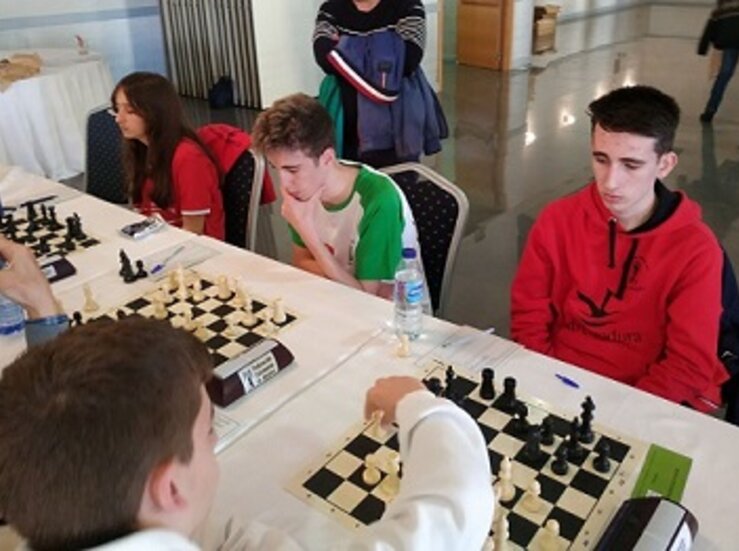 Escuelas de tres primeros puestos Campeonato Espaa 2019 se enfrentan en un torneo online