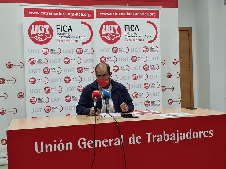 110 delegados asisten al VII Congreso Regiona FICA UGT Extremadura en Mrida