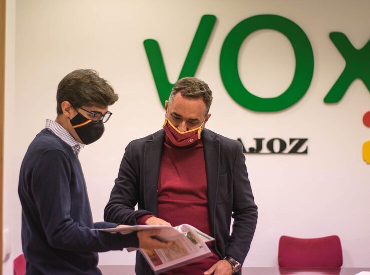 Vox Badajoz pide al Ayuntamiento que suministre mascarillas gratuitamente a los pacenses