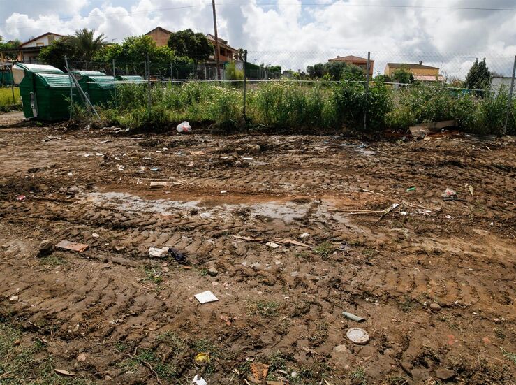 Sancionados con 1500 euros dos vecinos por poner escombros en zonas no autorizadas