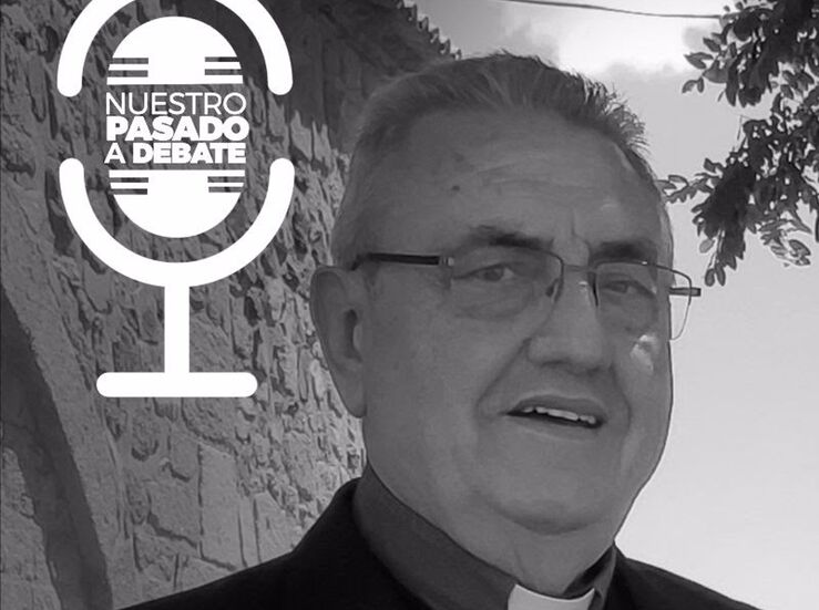 Residencia Rucab acoge una charla sobre la historia eclesistica y obispado de Badajoz