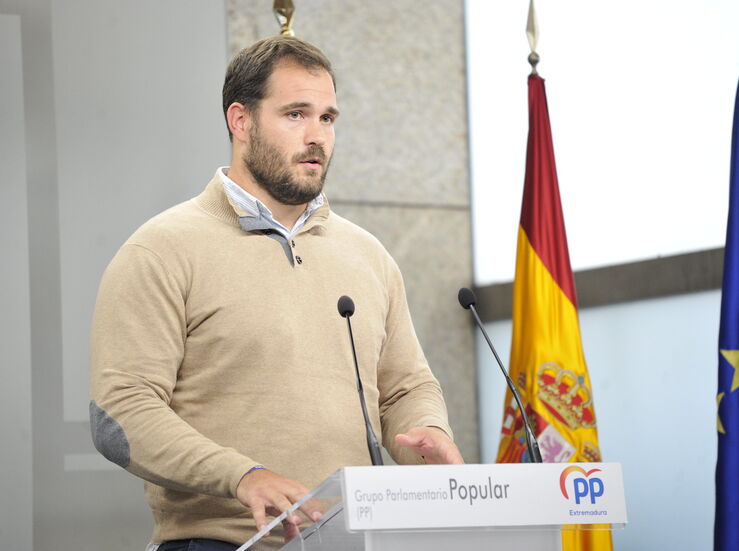 El PP lamenta que Extremadura tendr una recuperacin muy lenta al bajar el desempleo