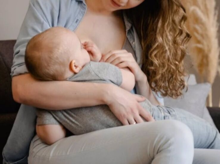 Por qu se recomienda la lactancia materna
