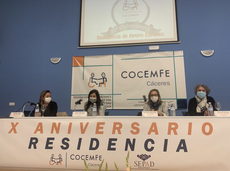 Cocemfe Cceres celebra su dcimo aniversario como una residencia viva