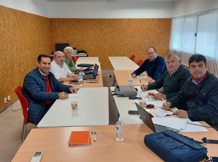 CCOO firma calendarios laborales 2022 de Construccin y Derivados Cemento en Extremadura