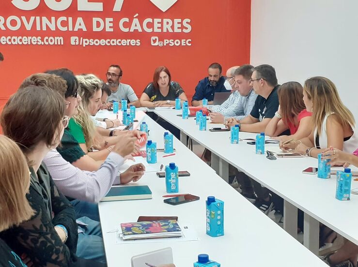 PSOE provincial de Cceres ofrece trabajo humildad y conviccin ante nuevo curso poltico