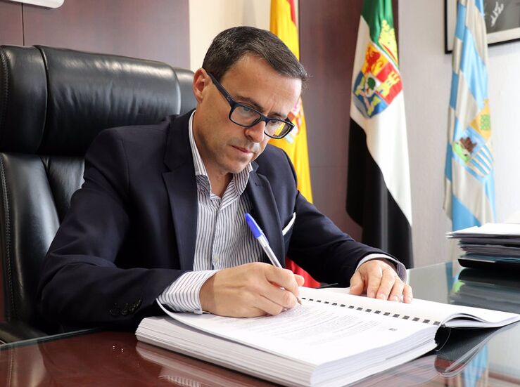 Miguel ngel Gallardo repetir como candidato del PSOE en Villanueva de la Serena 