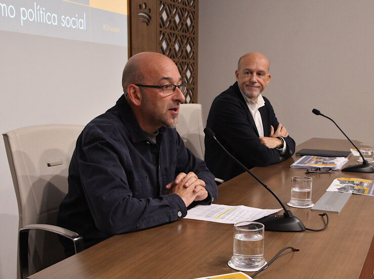El Symposium Nacional de Vas y Obras de la Administracin Local se celebra en Badajoz
