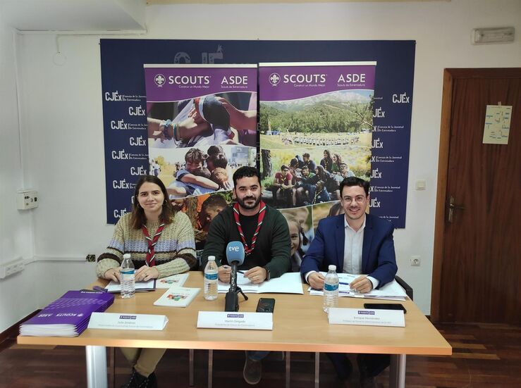 Scouts de Extremadura presenta un borrador de ley integral de juventud de la regin