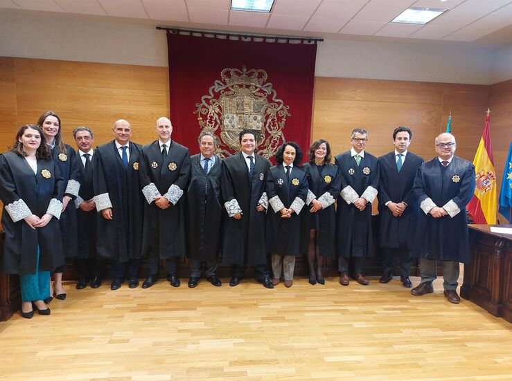 Juran su cargo dos nuevos magistrados y otros tantos jueces sustitutos en Extremadura